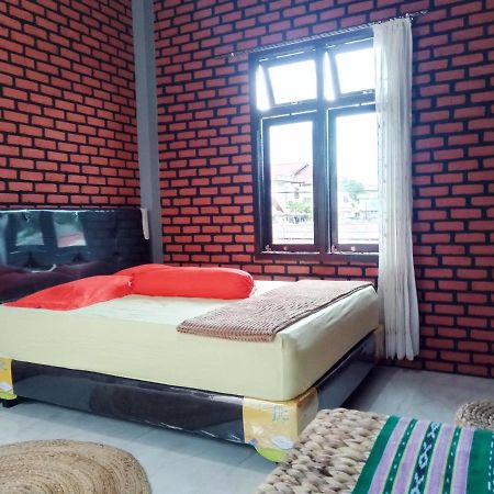 Kurnia Homestay Ternate Ngoại thất bức ảnh