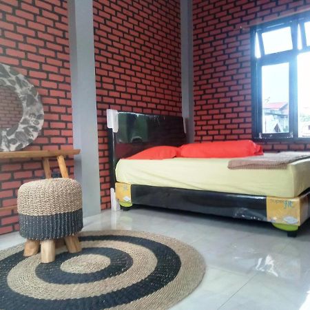 Kurnia Homestay Ternate Ngoại thất bức ảnh