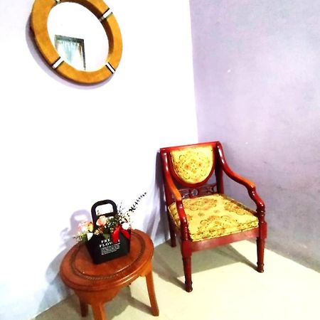 Kurnia Homestay Ternate Ngoại thất bức ảnh