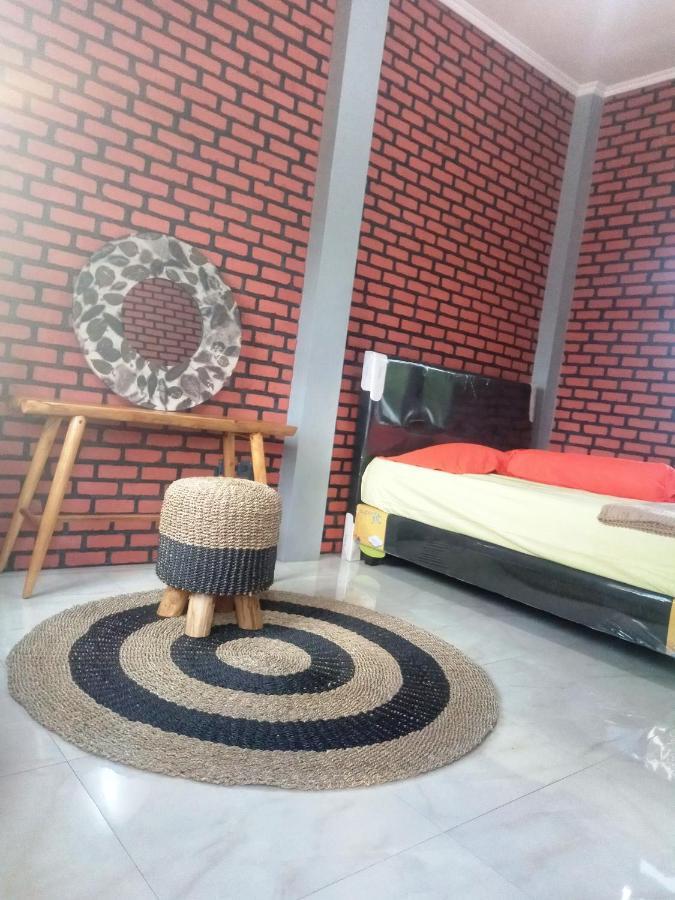 Kurnia Homestay Ternate Ngoại thất bức ảnh