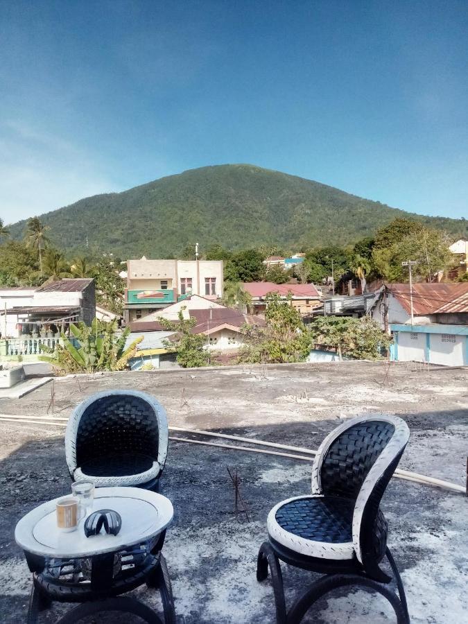 Kurnia Homestay Ternate Ngoại thất bức ảnh
