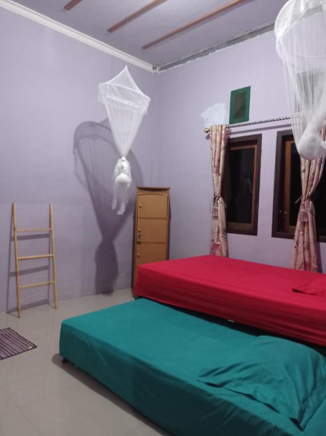 Kurnia Homestay Ternate Ngoại thất bức ảnh