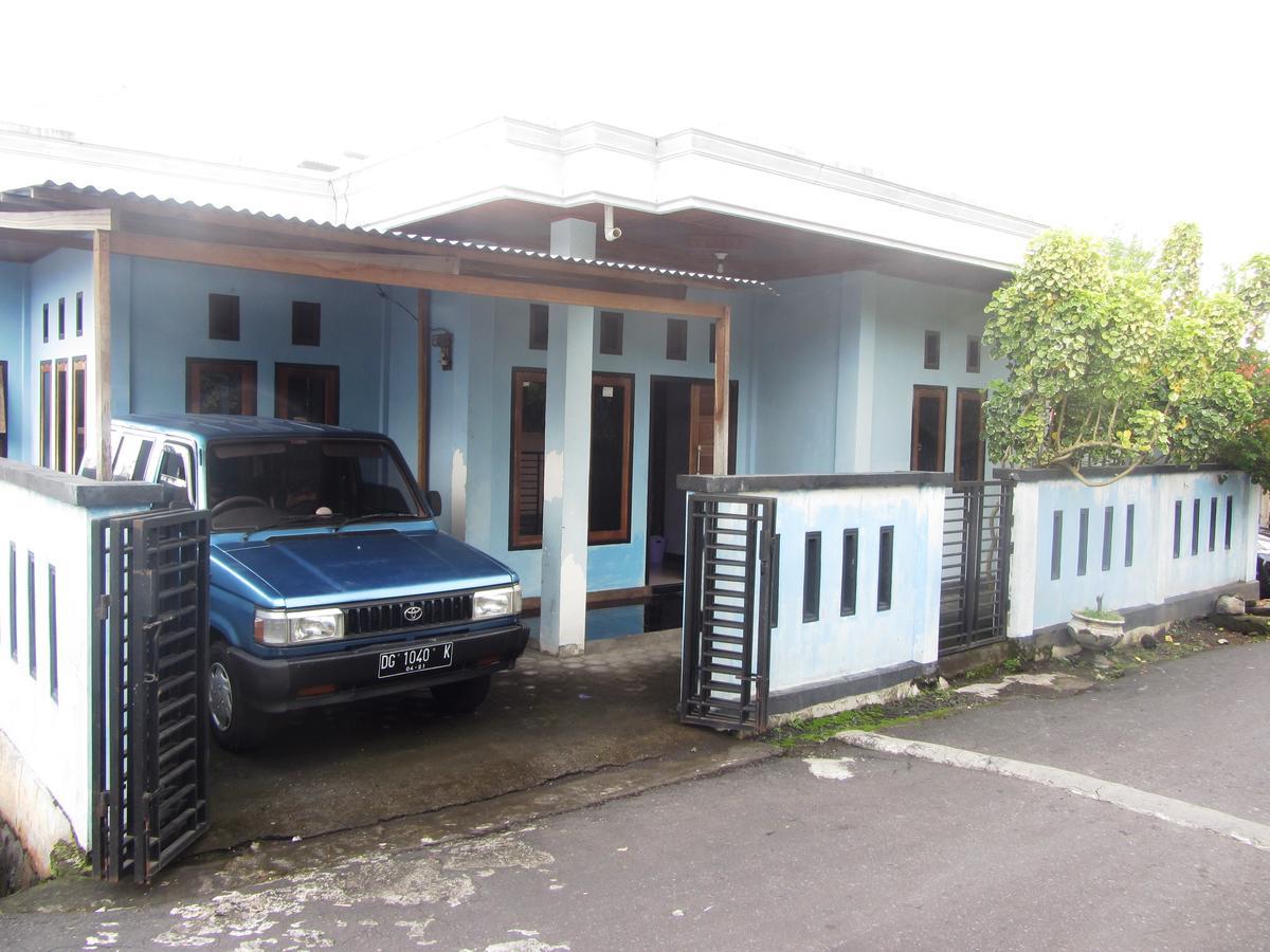 Kurnia Homestay Ternate Ngoại thất bức ảnh